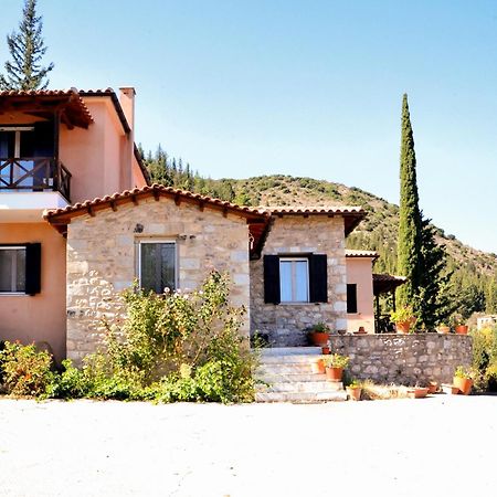 Elegant Stone Mansion In Historic Mystras 아파트 외부 사진