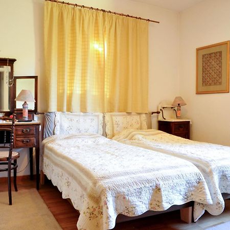 Elegant Stone Mansion In Historic Mystras 아파트 외부 사진